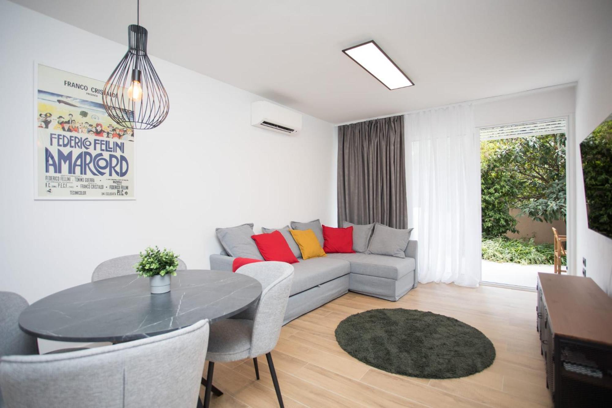 Lumi'S Perfect Place Near Beach With Garden & Free Public Parking سبليت المظهر الخارجي الصورة